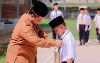 Tutup MPLS SMP Queen Al-Amin, Ini Harapan Kepala Sekolah