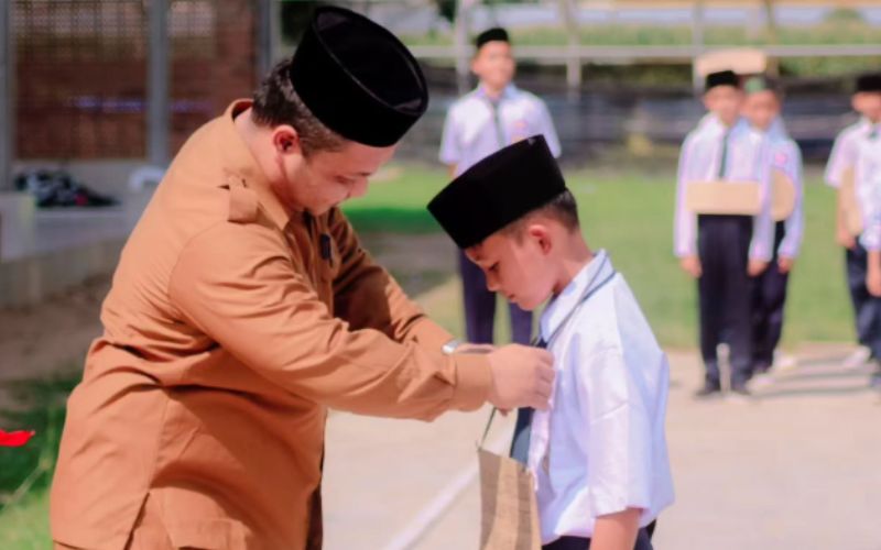 Tutup MPLS SMP Queen Al Amin, Ini Harapan Kepala Sekolah